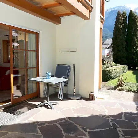 Alpenstern Apartment *